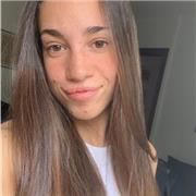Estudiante de cuarto curso de Educación Primária i CAFE. Puedo dar clases de todas las materias de educación primária y secundaria